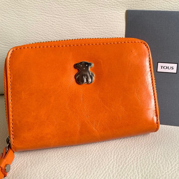 TOUS orange leather wallet - Brand NEW with box - Picture 1 of 9